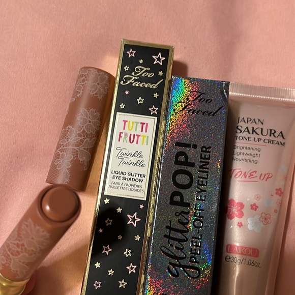 New Makeup lot Too Faced lip lipstick - Picture 2 of 4